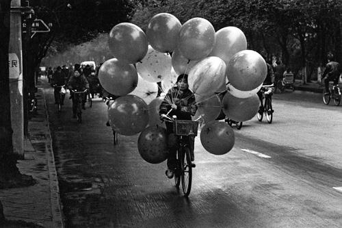 Piccola venditrice di palloncini - Xi’an - Shaanxi